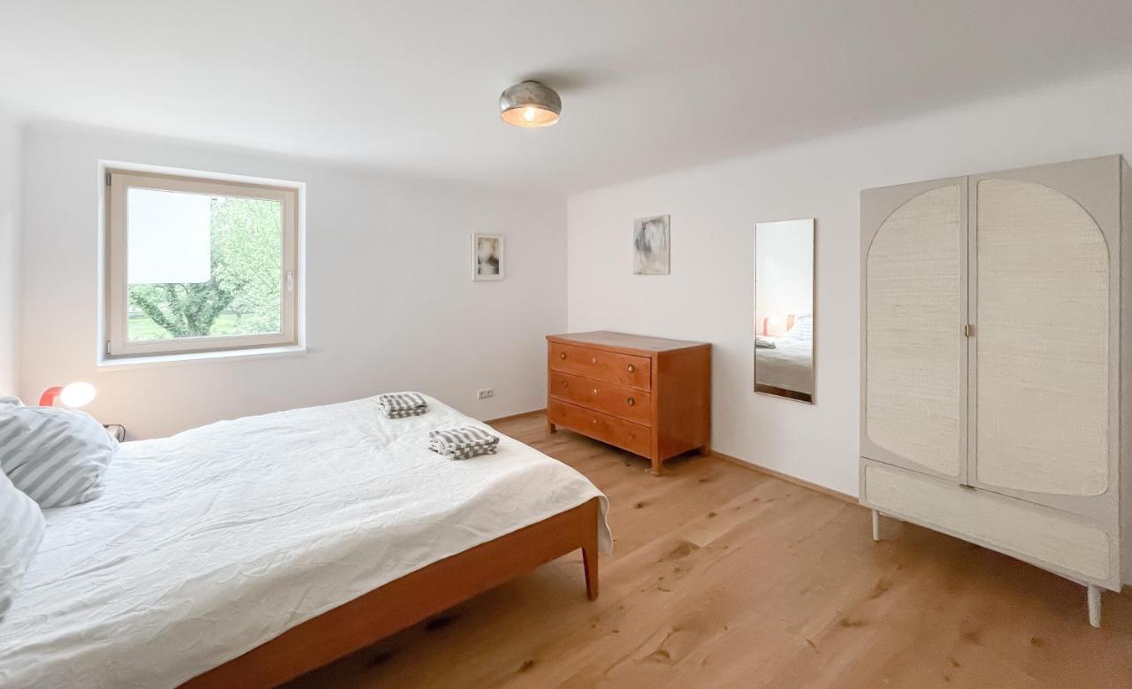 Schone Wohnung Mit Grossem Garten In Zentraler Lage Feldkirch Exterior photo
